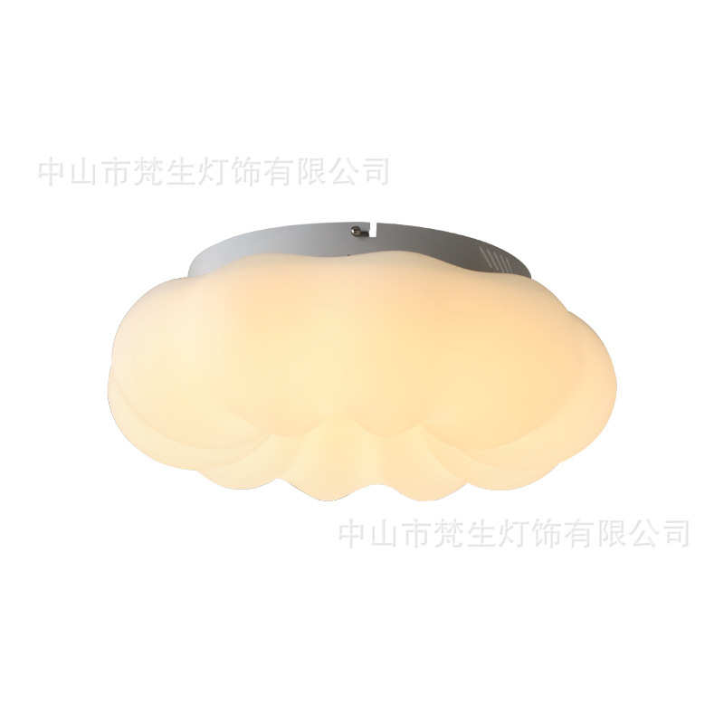 云朵吸顶灯男孩儿童食品级创意女孩南瓜房间灯卧室公主护眼房卡通