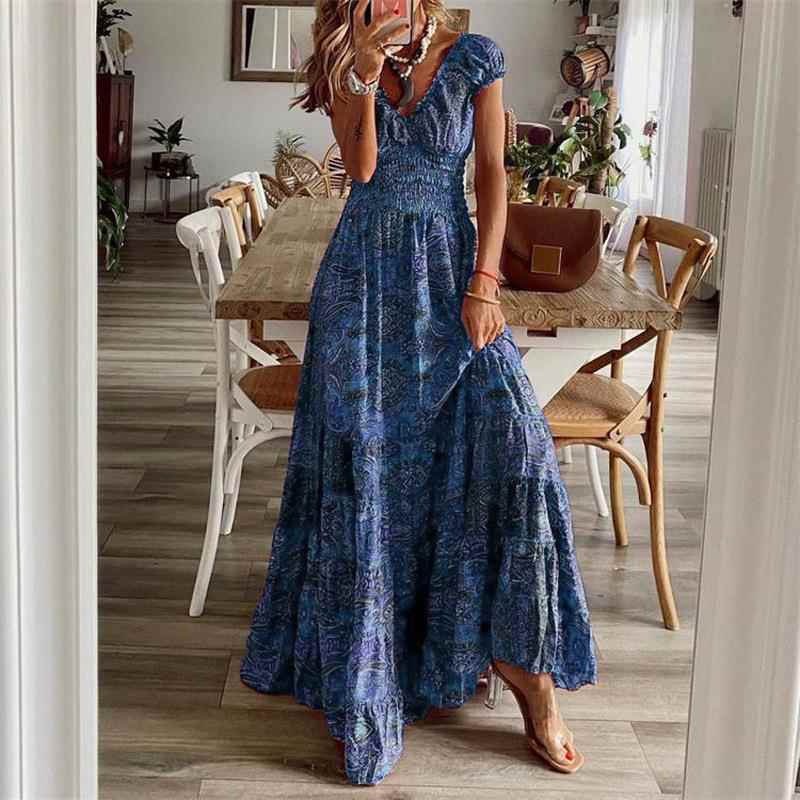Bohemian style dress long with waist and floral pattern