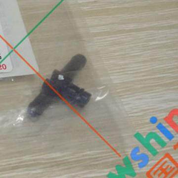 挖机SH130-5，4JJ1喷油器回油管接头三通8-97315231-2 8973152312