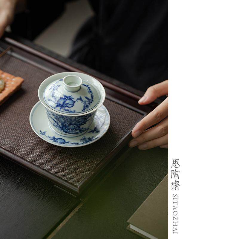 新款直销仿古青花三才盖碗茶杯单个不烫手复古手工陶瓷功夫茶具家