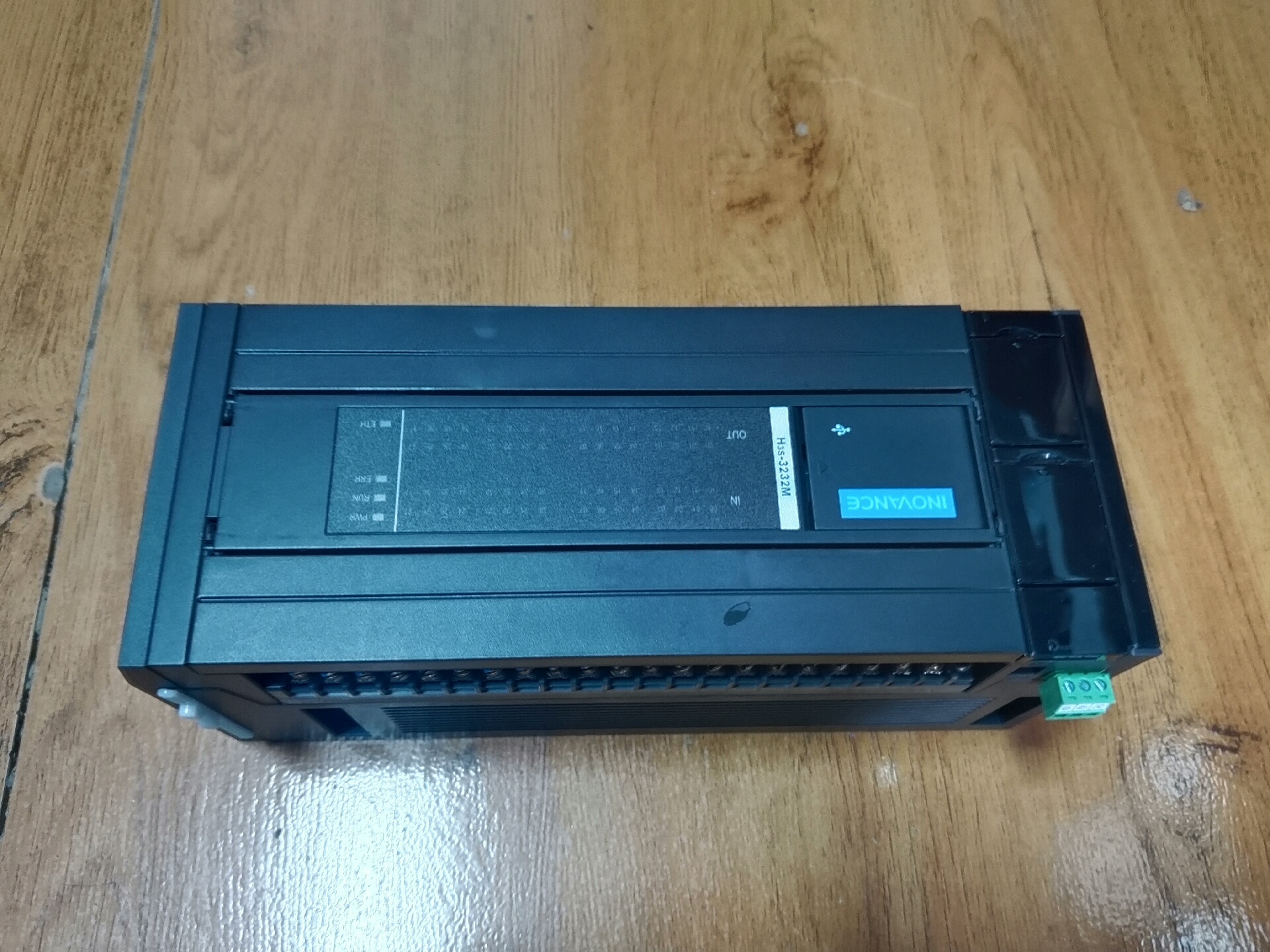 汇川PLC H3S-3232MT，功能正常，成色为实图