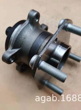 适用马自达2014款M2后轮轴头D09H-26-15X DA7H-26-15X