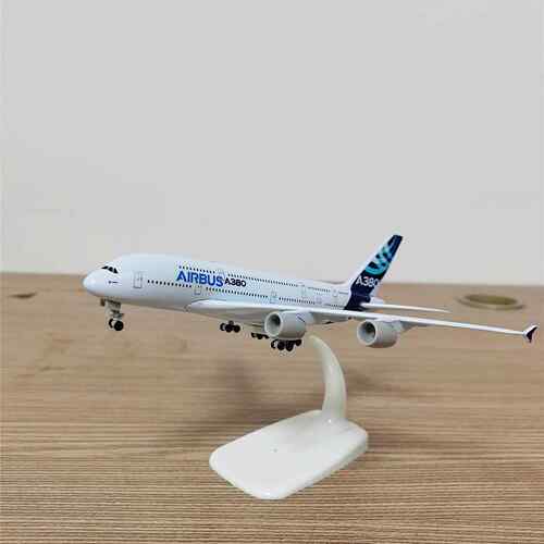 正品8飞机模型成品合金3仿真民航客机带轮音玩具南方航空A80波777