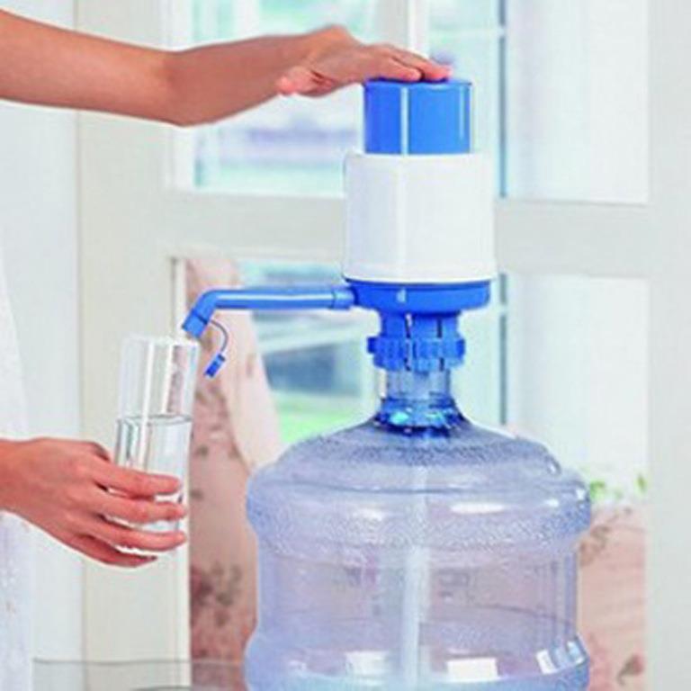 中号手压式桶装水抽水器出水器饮水机纯净水桶压水器家用矿泉水泵