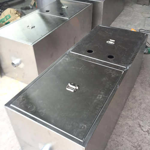 地埋式隔油池餐饮厨房商用污水过滤沉淀设备加厚不锈钢油水分离器