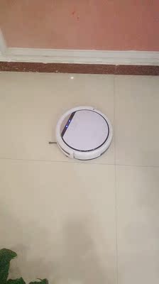 IlifeV3和iRobot890扫地机器人哪个好，优缺点区别是？