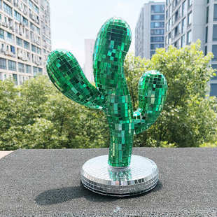 饰品圣诞节植物摆件 迪斯科球仙人掌玻璃镜面反光摆件室内创意装
