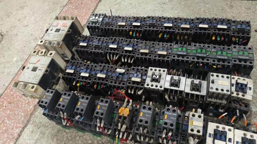 3月28日北京【京械3789】单位淘汰报废处置接触器一批42个（具体以实物为准，非专业人士谨慎竞拍）网络拍卖公告