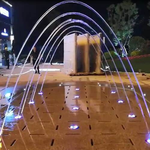 四川河北波光喷泉喷泉水景装置光亮跳泉户外趣味喷泉安装施工公司