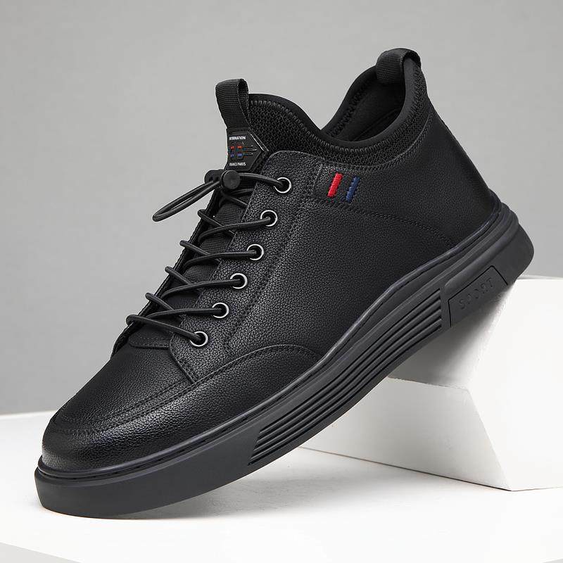 正品男鞋闲冬季2204年软新款潮加绒保暖大码皮鞋男款真皮底百搭休