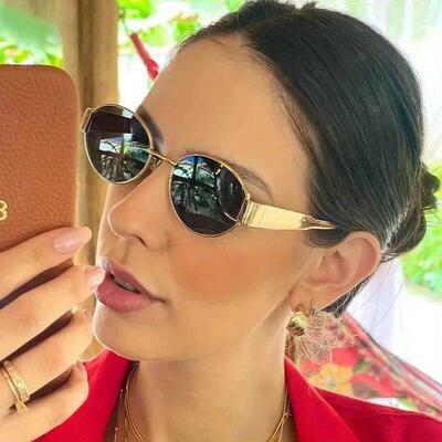 Oval Sunglasses for Women Men Trendy Metal Frame Sun Glasses
