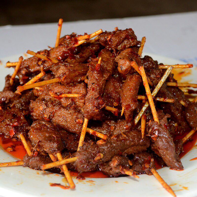 现货牙签肉牙签牛肉50克袋装微辣即食小吃湖南特产休闲零食追剧旅
