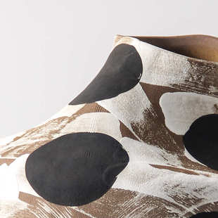 花瓶黑陶餐桌软瓷寂售楼处陶罐侘玄关器风波装饰品花样板房摆件点