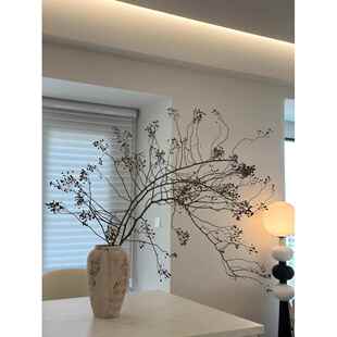 山归来鲜花侘寂风高级感法式ins风客厅插花小众线条感花材