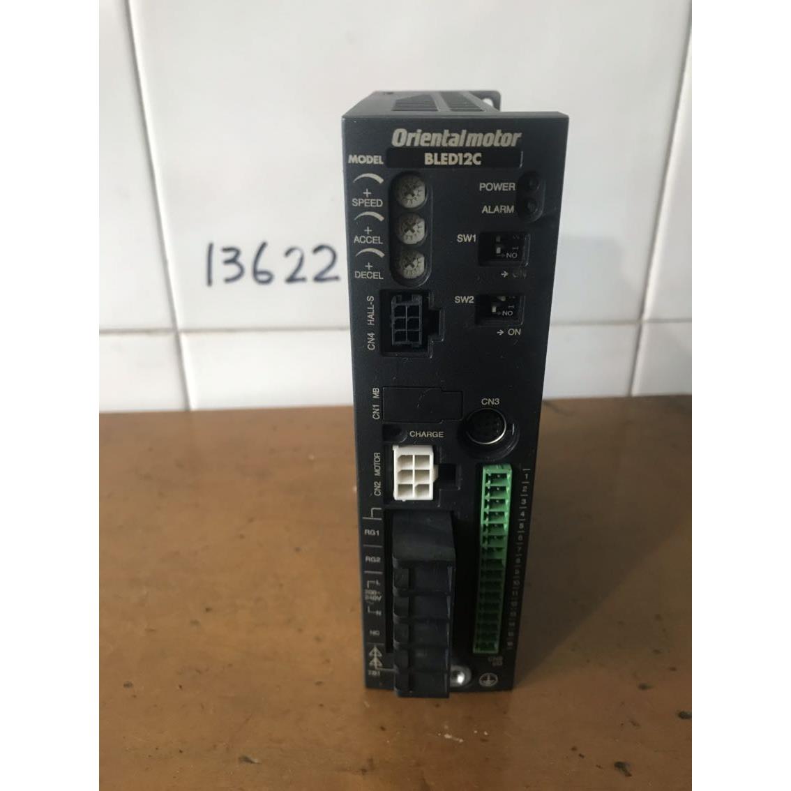 日本东方电机BLED12C无刷电机驱动器 Orientalmotor 拆机 现货议