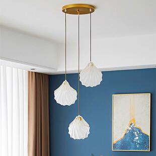 轻奢餐厅吊灯吧台长条餐桌饭厅灯后现代简约三头珍珠贝壳玻璃灯具
