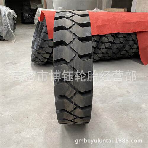 供应825-15叉车工业机械实心轮胎 825-15-12-20 900-20 650-20