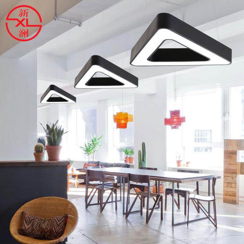 LED三角形吊灯办公吊线灯写字楼商场健身房娱乐场所异形灯吸顶灯