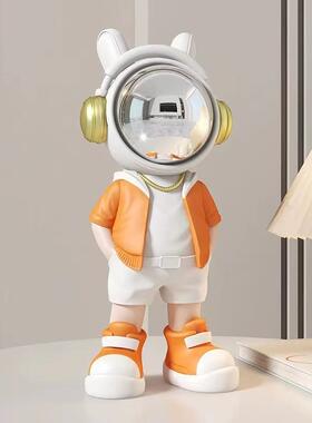 轻奢创意太空宇航员摆件手办家居客厅电视柜玄关桌面装饰品儿童节