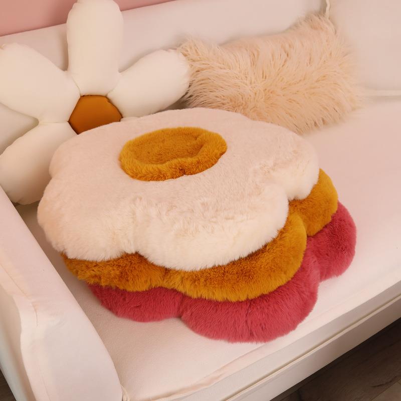 北靠欧太阳花靠垫抱枕沙发垫飘民宿坐垫小雏菊蛋鸡花in窗sMLT风可