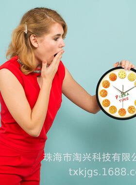 声控感应挂钟LED灯光时钟2种不同风味披萨主题静音家居装饰墙钟