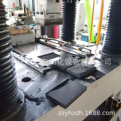 800吨压力机刚玉粉末成型液压机氧化铝陶瓷衬板石墨匣钵油压500T