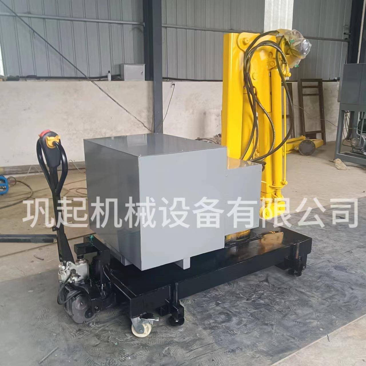 液压小吊机伸缩吊臂起吊1至吨移动吊车全自动式独臂吊