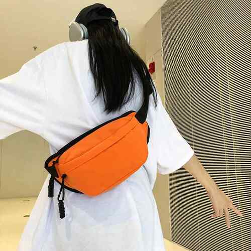 休闲运动胸包定制印刷logo男日系小背包单肩斜挎包运动手机腰包女
