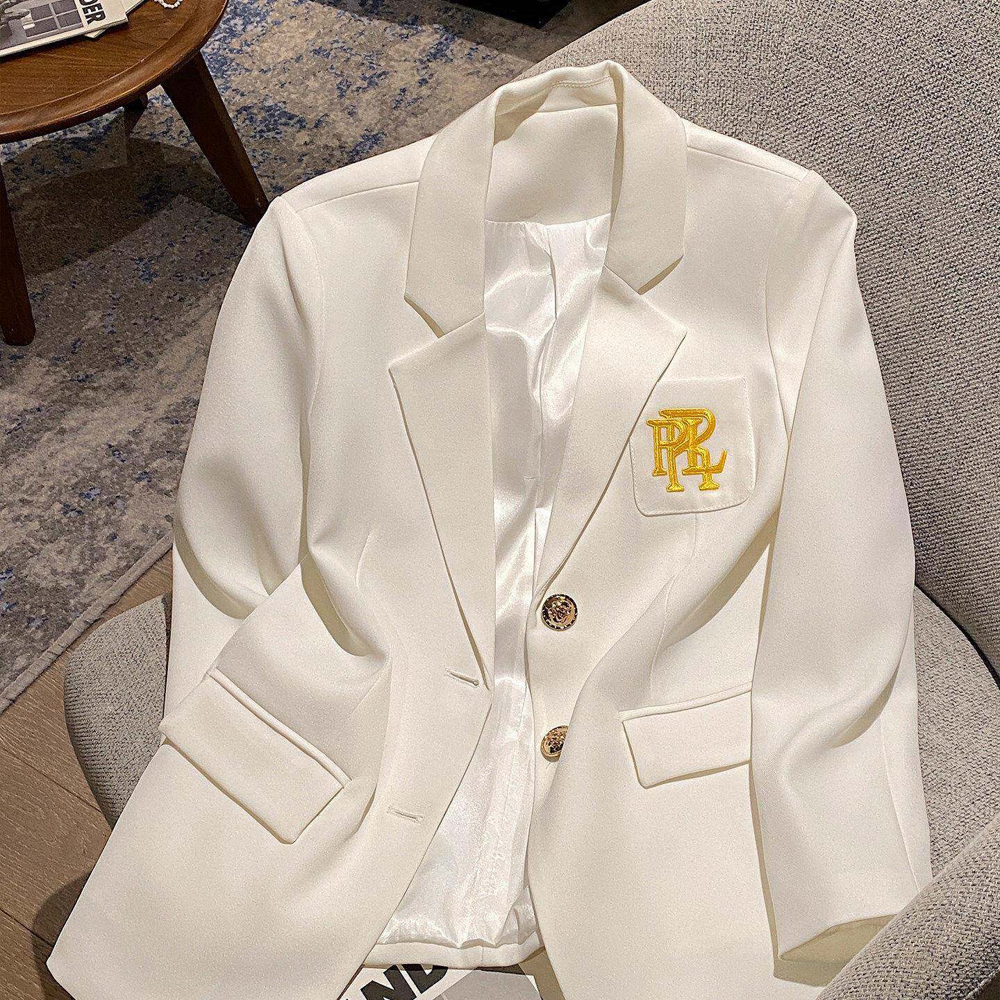 高档轻奢白色小个子西装外套女士春秋款韩版宽松休闲短款西服上衣