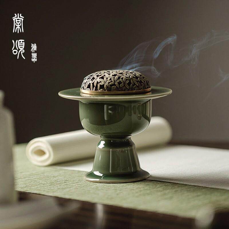 棠颂丨越窑龙泉青瓷纯铜香炉安神檀香炉大号沉香薰香家用创意摆件
