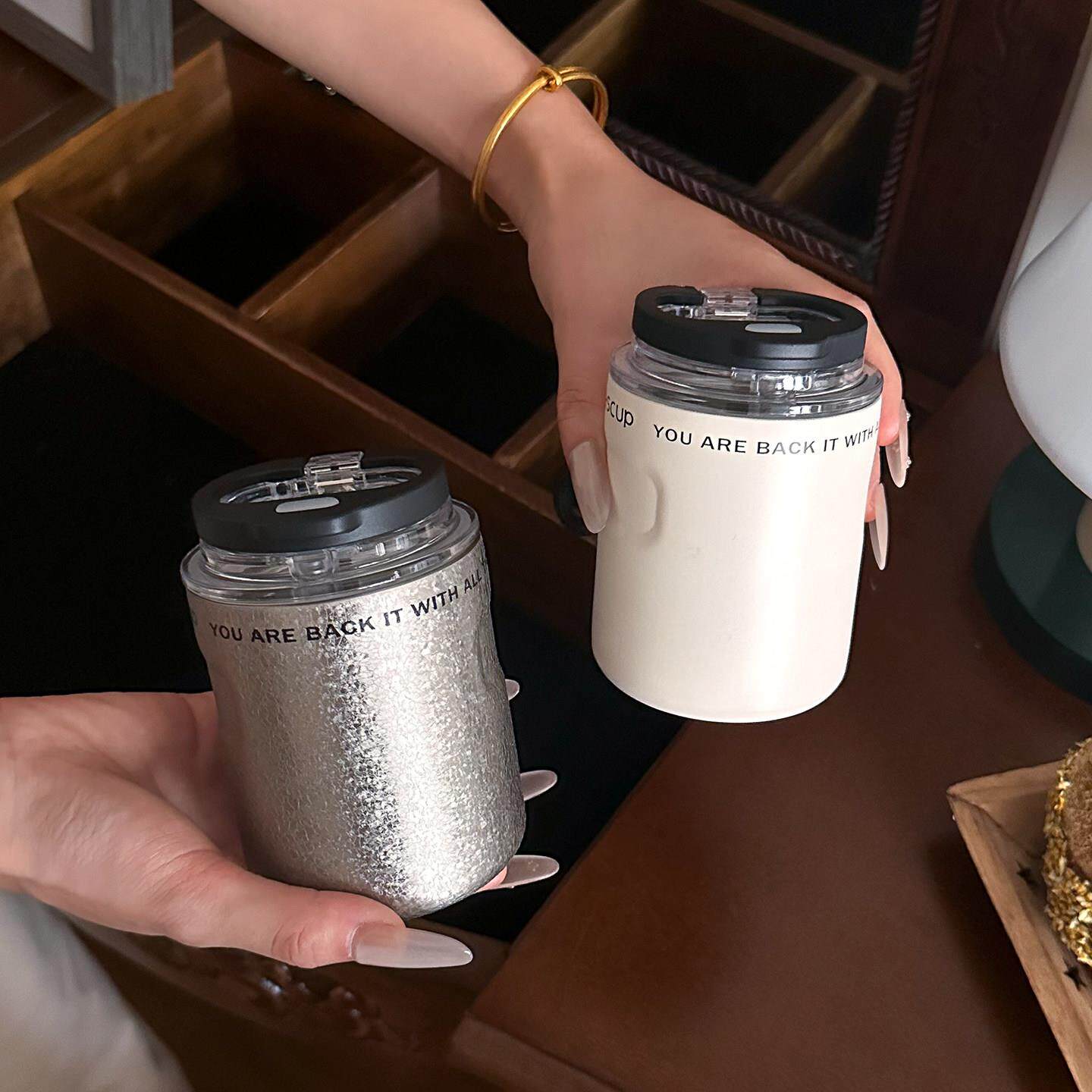 简约保温杯225新款高颜值保冷咖啡杯车载随行杯子小巧双饮口可携