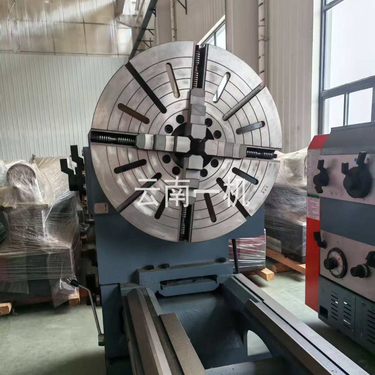 卧式普通车床CW61125X3000X4000X5000重型车床大孔径普车落地式车