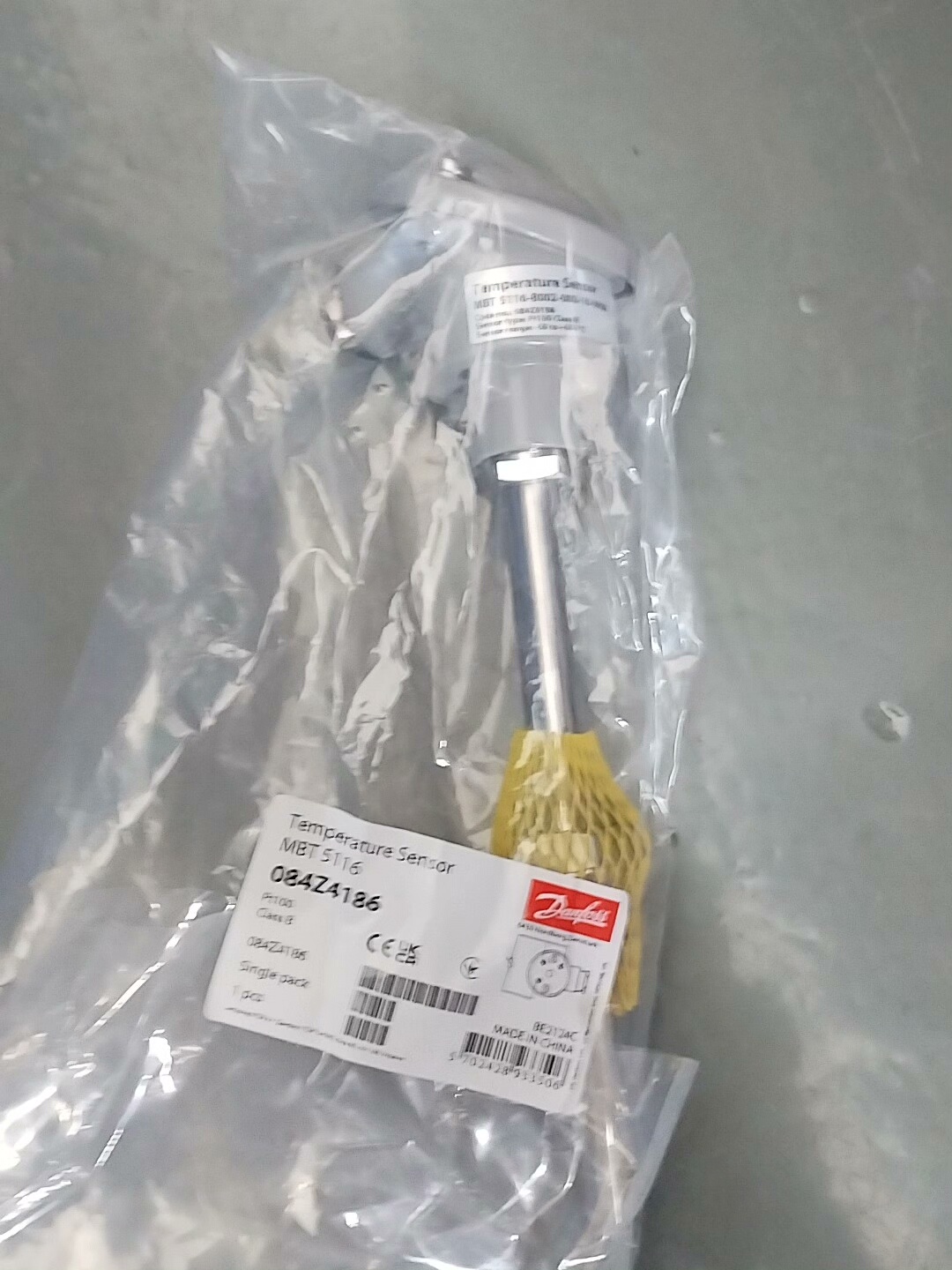 丹佛斯温度传感器MBT5116 084Z4186全新原厂件现