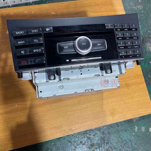 适用奔驰212E300E260E350E180E200收录机CD主机多媒体