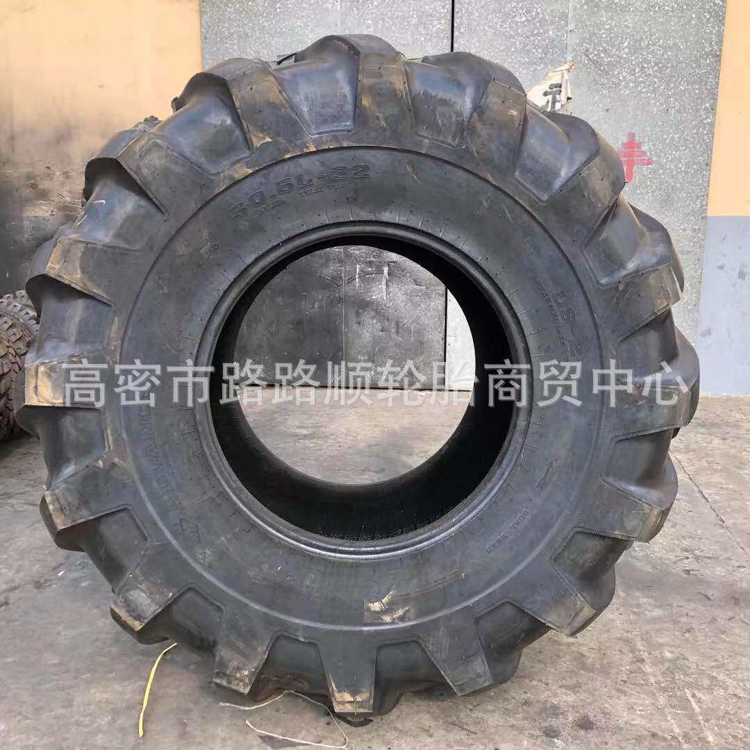 伐木机轮胎30.5L-32林业轮胎30.5L-32加厚防刺扎重载人字真空轮胎