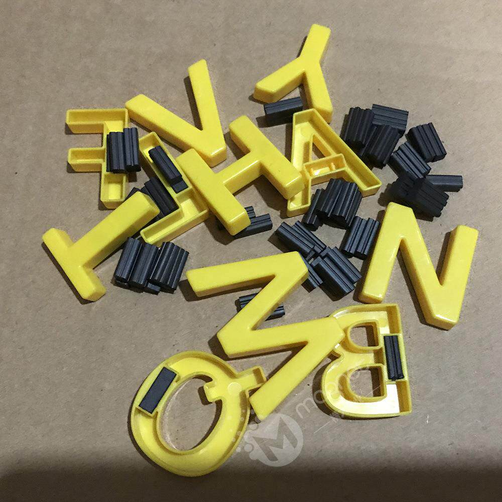 F15*5.4*4.3厂家直销塑料英文字母后背小磁铁橡胶软磁条磁片