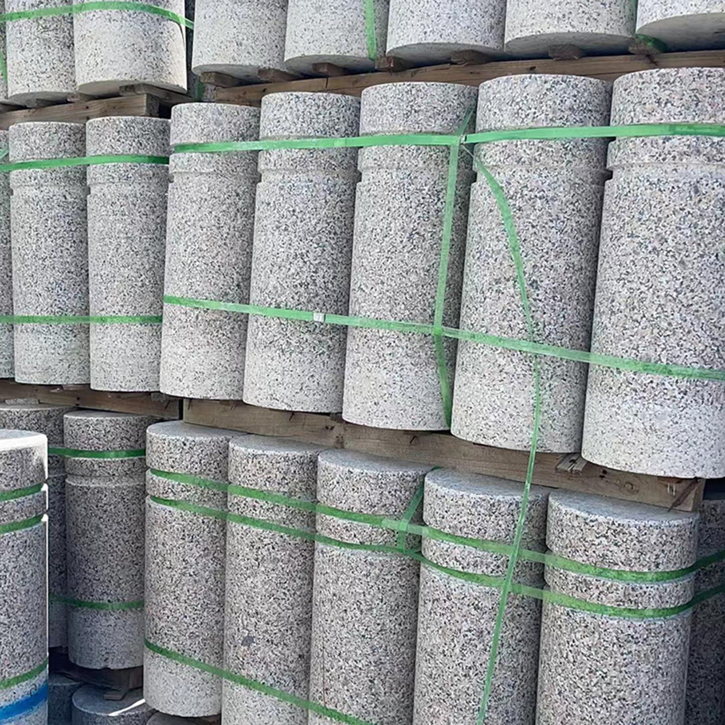 花岗岩阻车柱车止石广场拦车石桩道路防撞隔离石柱石墩子车挡石