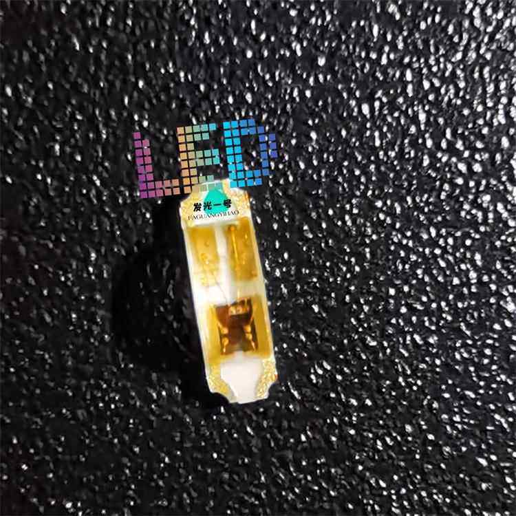 1206侧面幻彩WS28121204RGB小侧发光内置IC可编程3215LED灯珠