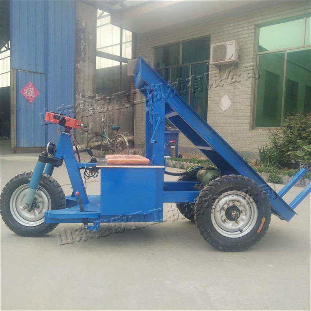 电动平板三轮拉砖车 座驾式背砖运输车 可倾斜手摇自卸工具车