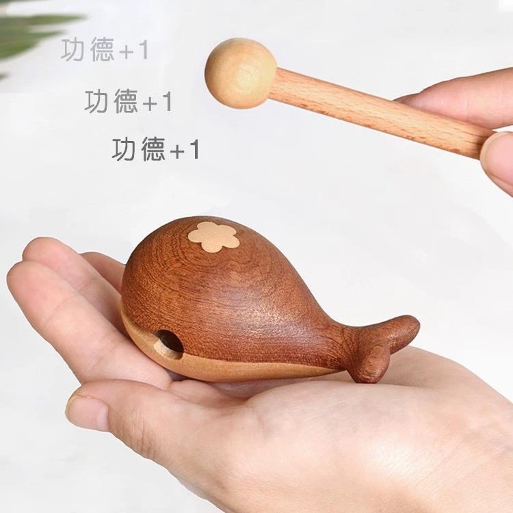 新款直销实木鱼创意摆件桌面摆饰随身解压佛系青年可爱鲸鱼木鱼摆