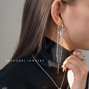 流蘇愛(ài)心耳環(huán)女2022年新款 氣質(zhì)網(wǎng)紅長(zhǎng)款 潮設(shè)計(jì)感顯臉瘦秋冬耳飾品
