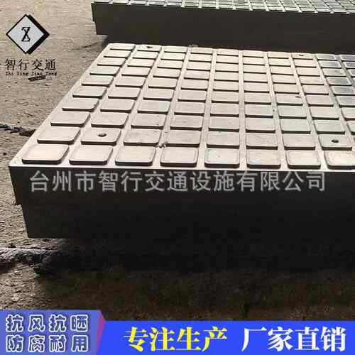加强型铁轨道铺设胶道口板p橡43p5QZE0p60橡胶道口板厂家直路销