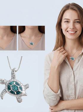 Turtle Necklace: A fashionable and minimalist neck accessory
