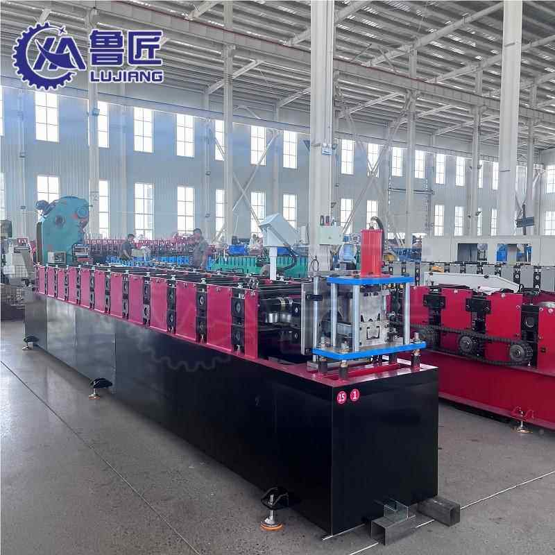 全自动C型钢机檩条型机备厂家 建材压型CZ型一体成机设器可按需制