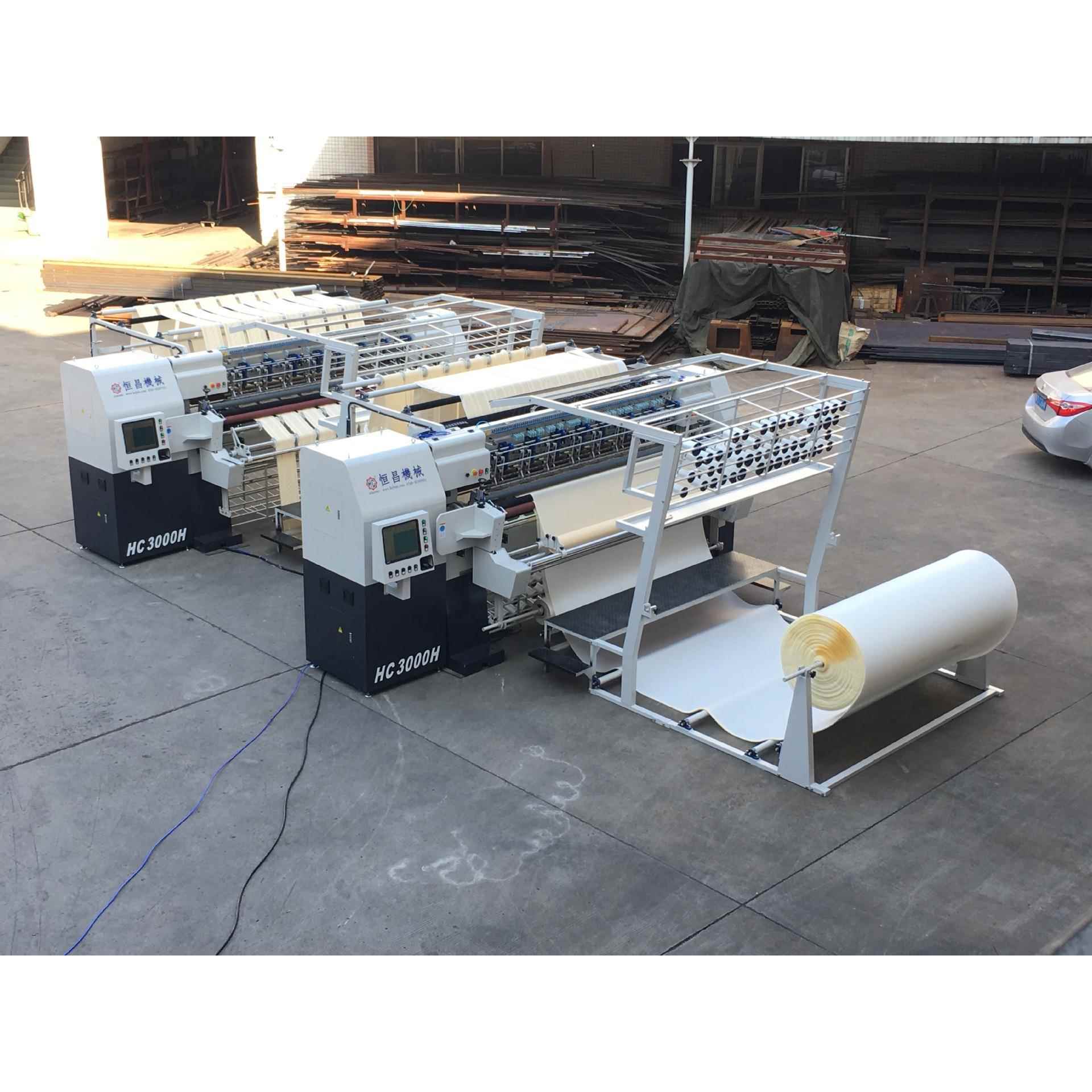 多图案、带裁剪的一款床垫边条多针电脑绗缝机