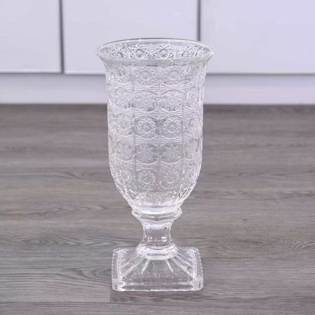 晶雕彩美式复古浮雕玻璃大号台面花瓶铁丝其它编织婚庆