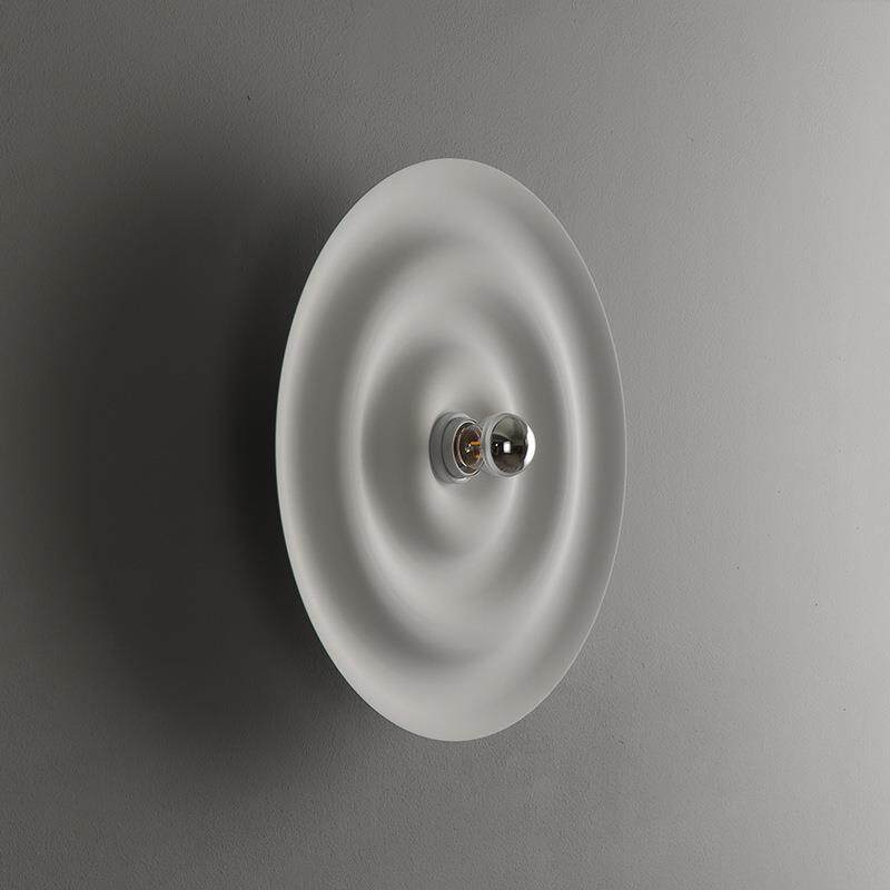 现代简约创意背景墙过道样板间设计师个性波浪装饰极简侘寂风壁灯