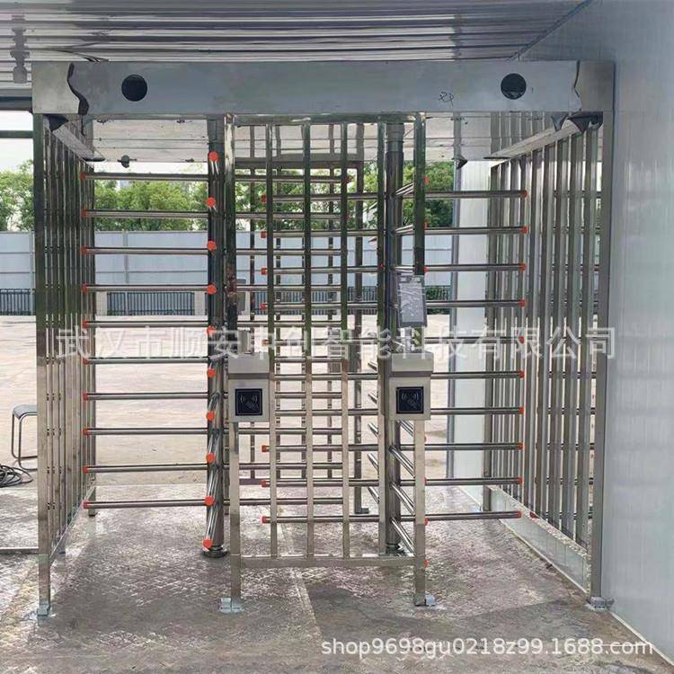 武汉工地十字转闸实名制通道全高闸防翻越人行通道闸劳务实名制