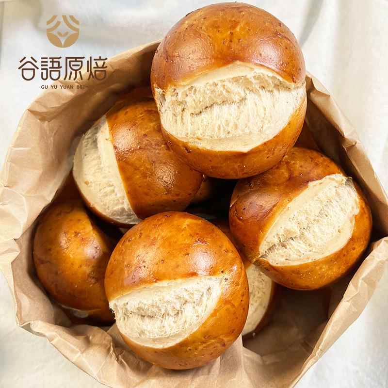 全麦碱水面包小球无加油早餐减0低脂卡无糖精代餐饱腹欧包零食品