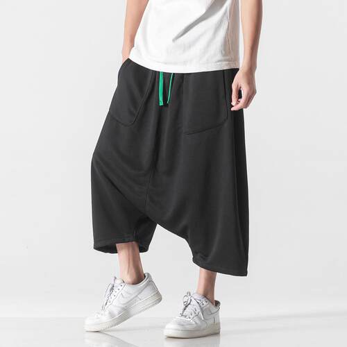 Large size cropped shorts, cropped shorts, low crotch